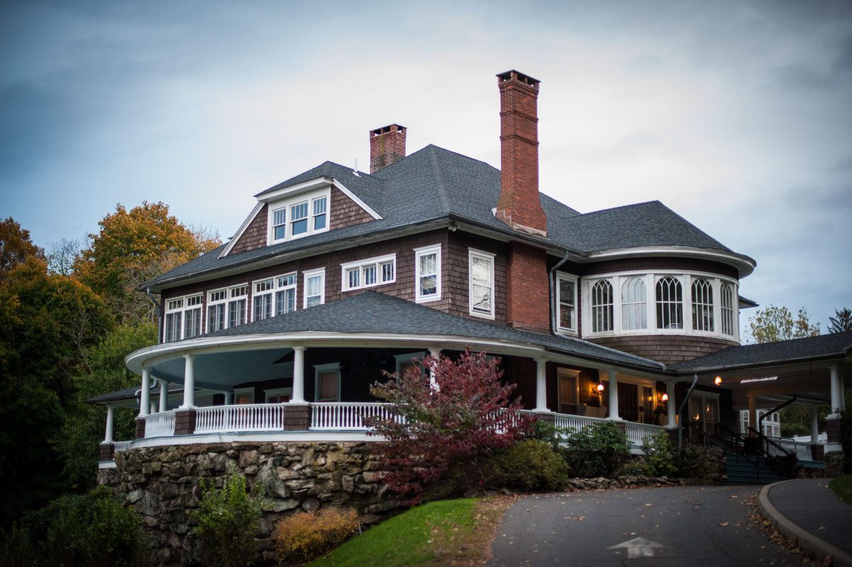 Annual Fundraiser 2014 harvest-dinner-at-mansion-during-fall-season